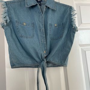 Denim motorcycle sleeveless blouse size med